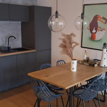 Mb Z Basenem I Ogrodem Appartement